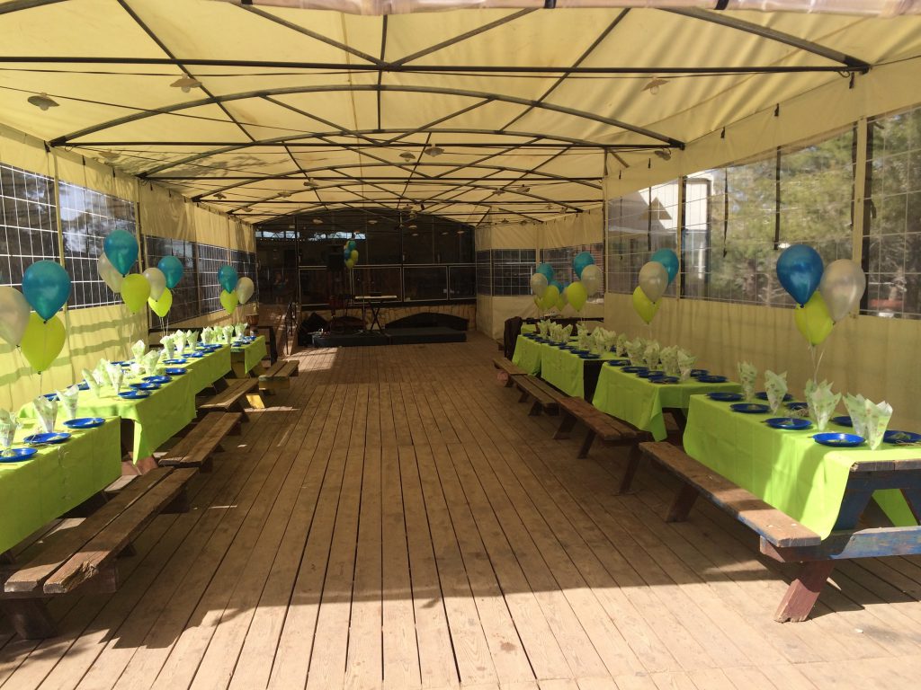 חוות ארץ האיילים